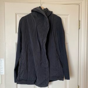 Lululemon wrap jacket size 6